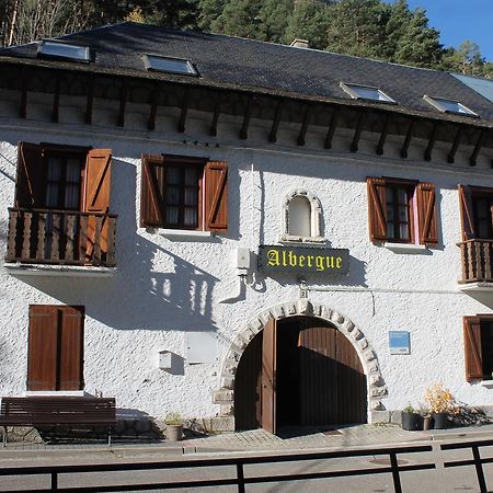 Albergue De Canfranc Estacion Exterior foto