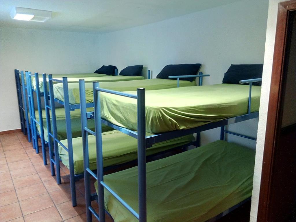 Albergue De Canfranc Estacion Zimmer foto