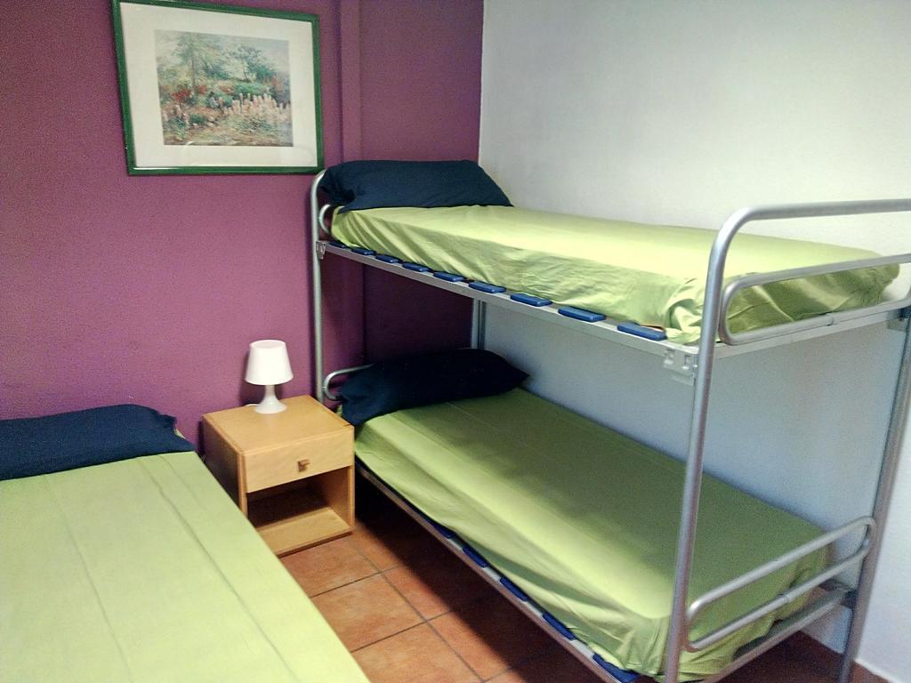 Albergue De Canfranc Estacion Zimmer foto