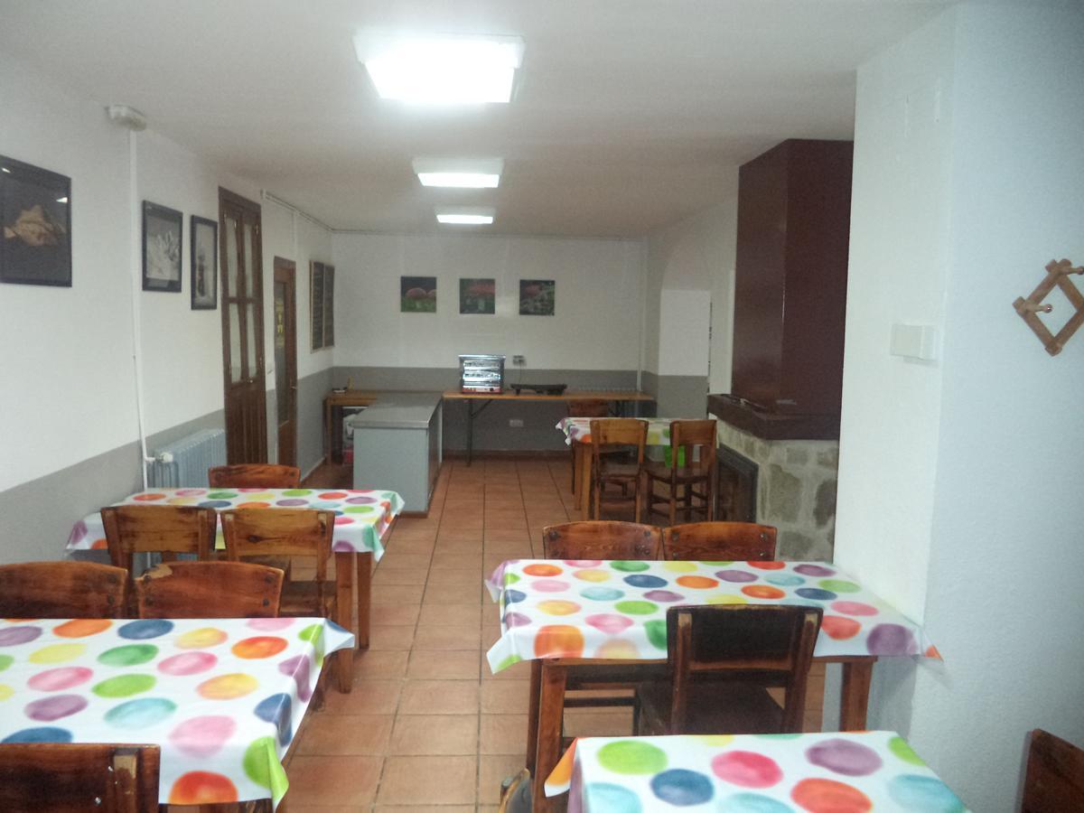 Albergue De Canfranc Estacion Exterior foto