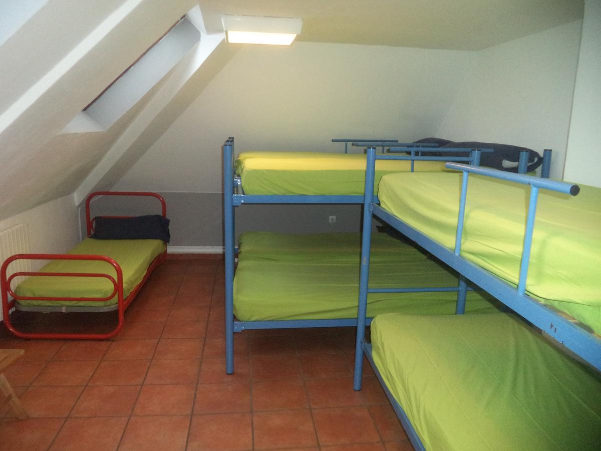 Albergue De Canfranc Estacion Exterior foto